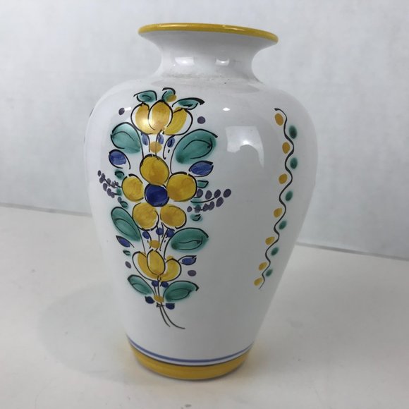 Small Floral ceramic art pottery vase - Picture 2 of 4